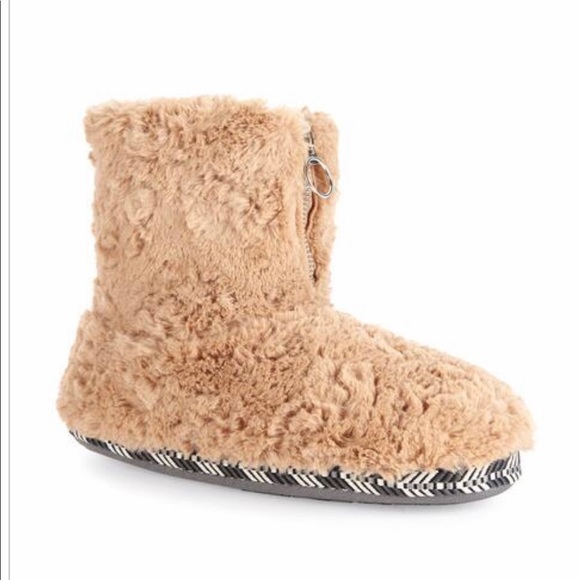 slipper boots with zip